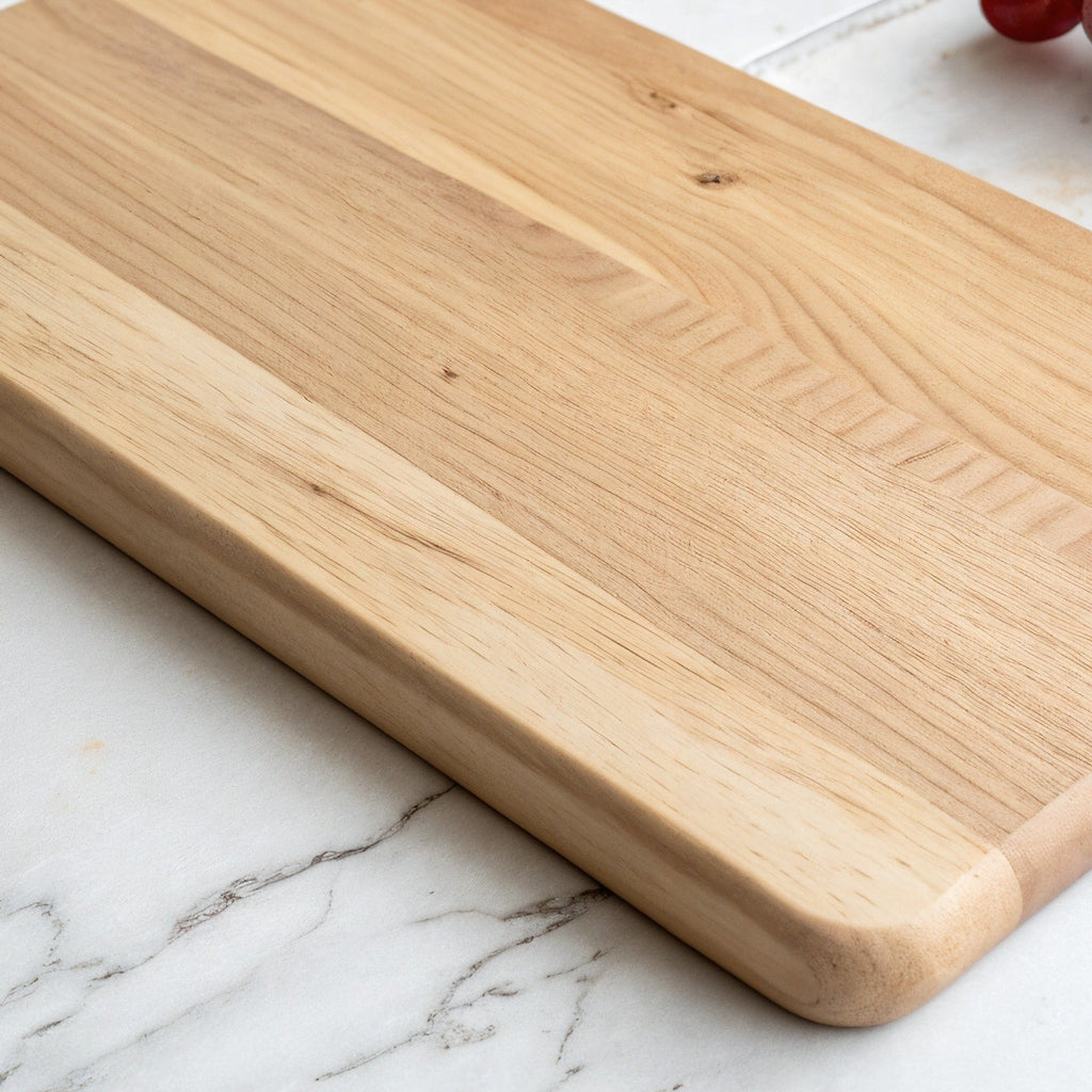 Planche de charcuterie en sycomore Barviro — vue de l'épaisseur