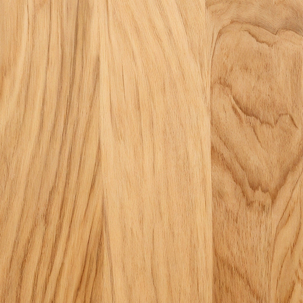 Planche empilable en noisetier Barviro — détail du grain du bois